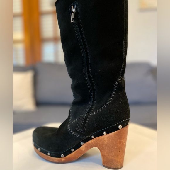 SOLD - UGG Lillian Tall Black Suede Shearling Kneehigh Studded Clogs Size 6 - Picture 9 of 10